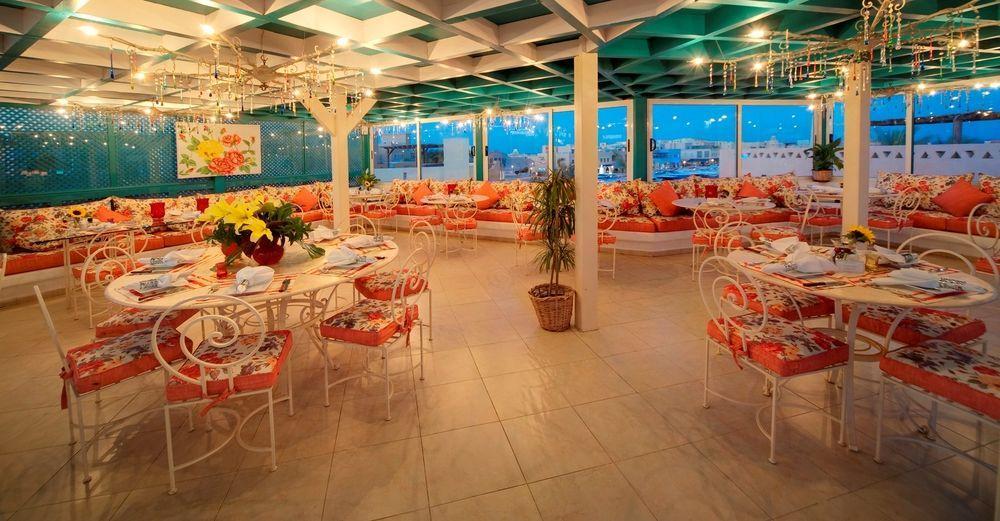 Turtle'S Inn Hotel Hurghada Restaurante foto